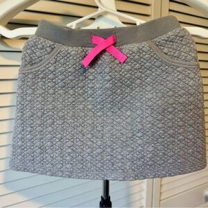 Cat & Jack Girls Gray 5T Skirt Pink Bow
